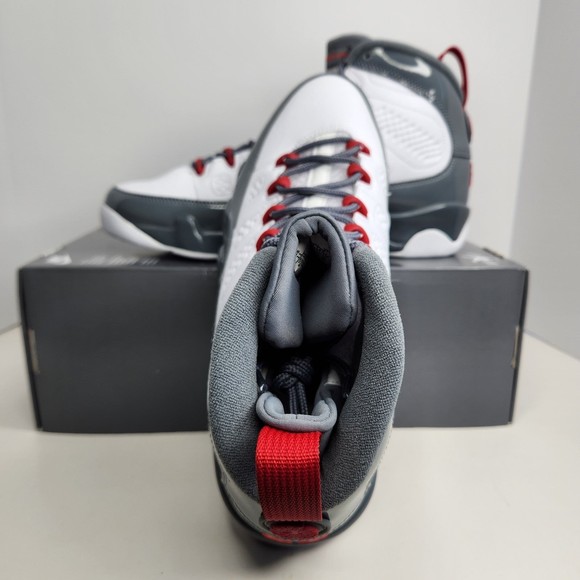 Air Jordan 9 Retro Fire Red/Cool Grey Size 9 Men - Picture 4 of 8